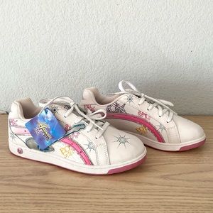 Vintage Hannah Montana girl’s sneakers